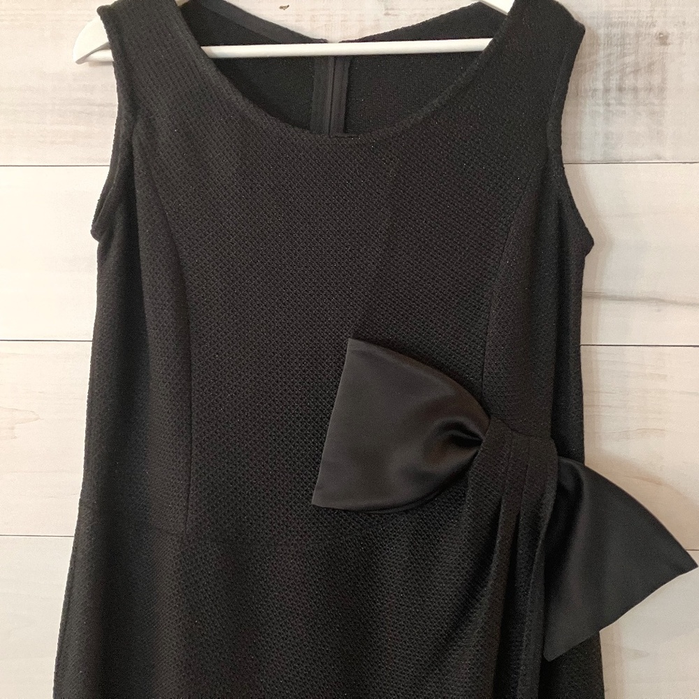 St John Sparkly Dress with Bow